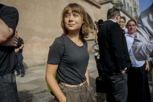 La activista sueca Greta Thunberg frente a la corte de Copenhague, Dinamarca, el 24 de junio de 2026 — Mads Claus Rasmussen / AFP