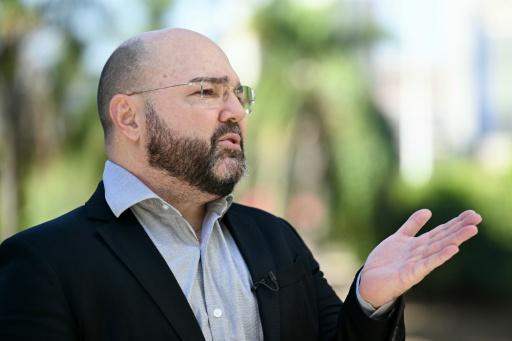 Robson Carvalho, economista e pesquisador da Universidade Nacional de Brasília, fala com a AFP em 31 de agosto de 2026 — Evaristo Sa / AFP
