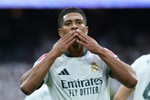 El inglés Jude Bellingham celebra su gol contra el Málaga en el partido de la tercera fecha de LaLiga en el estadio Santiago Bernabéu el 30 de agosto de 2026 — Thomas Coex / AFP