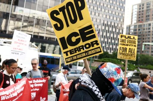 Manifestation contre la politique migratoire des Etats-Unis, à New York, le 28 août 2026 — CHARLY TRIBALLEAU / AFP