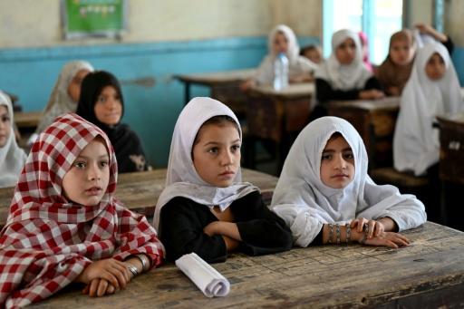 Las niñas son las más golpeadas cuando los choques climáticos interrumpen la educación
