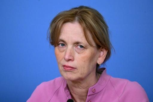 Prien verteidigt Kürzungen bei Familienleistungen