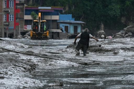 Experts say that glacial lake outbursts -- the sudden release of vast volumes of water from glacier-fed lakes -- could have caused the flash floods in Nepal and Tibet — PRAKASH MATHEMA, PRAKASH MATHEMA / AFP