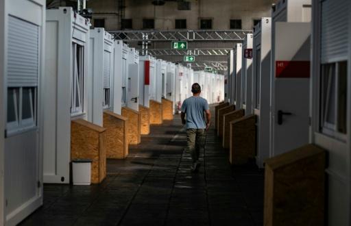 Zahl der Beziehenden von Asylbewerberleistungen 2025 um 15 Prozent gesunken