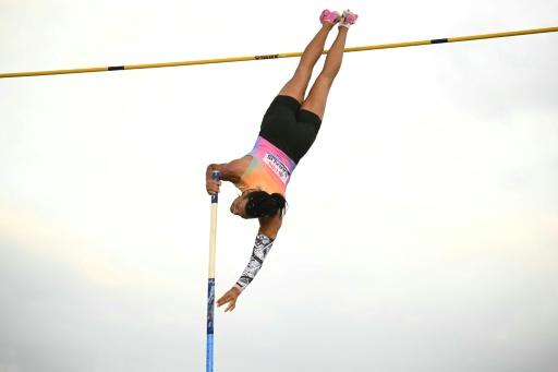 Le Grec Emmanouil Karalis lors du concours de saut à la perche du meeting de Lausanne, comptant pour la Ligue de Diamant, le 20 août 2026 — Fabrice COFFRINI / AFP