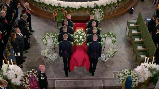 Noruega se despidió del rey Harald V, el "abuelo" de la nación