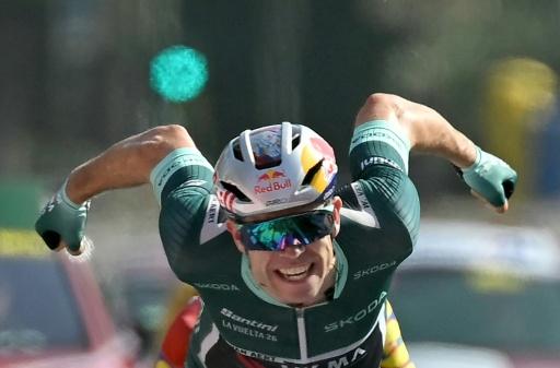 Tour d'Espagne: Van Aert fait le chaud