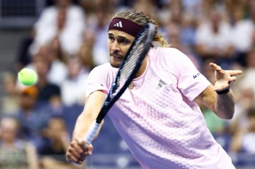 Top-seeded Alexander Zverev is through to the US Open quater-finals with a straight sets win over Luciano Darderi — CHARLY TRIBALLEAU / AFP