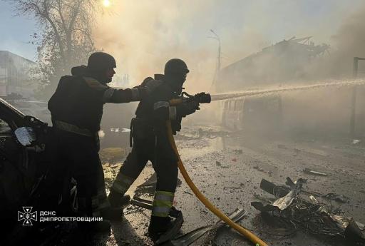 Ukraine meldet mindestens fünf Tote bei russischem Angriff auf Einkaufszentrum