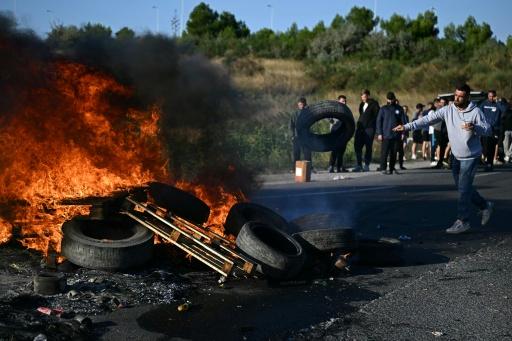 Pêcheurs en colère: levée du blocage du dépôt pétrolier de Frontignan