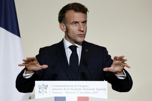 Premier sommet de l'espace : une ambition française déjà mise à l'épreuve