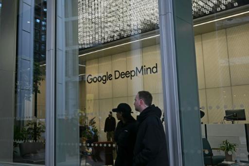 Un exempleado de Google afirma que "la IA tiene el potencial de matarnos a todos"