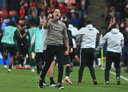 3:2 nach 1:2: Toppmöllers Lens dreht Spiel in der Nachspielzeit