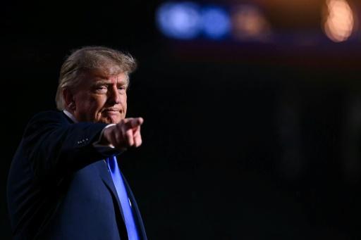 O que se deve saber sobre a promessa de US$ 5 mil de Trump