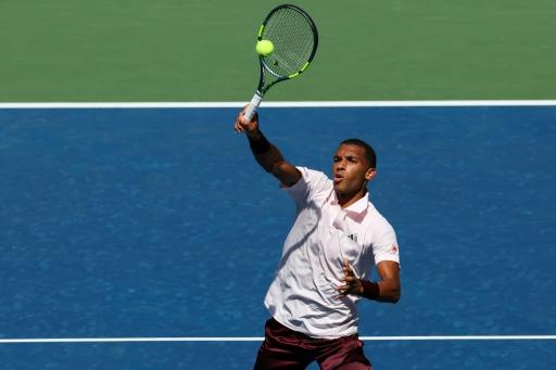 Auger-Aliassime upset by Khachanov at US Open