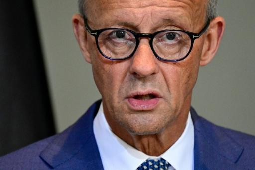 Personaldebatte über Kanzler: Führende CDU-Politiker stellen sich hinter Merz
