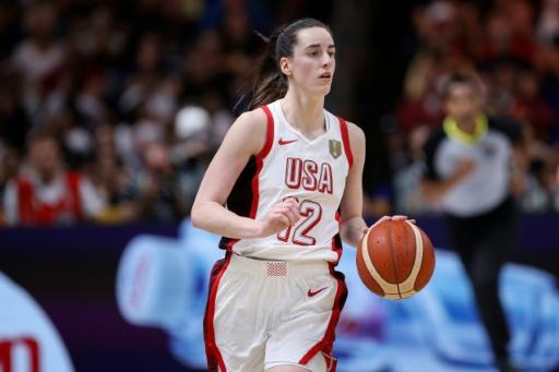 Clark-led USA thrash Hungary to move into women's World Cup semi-finals