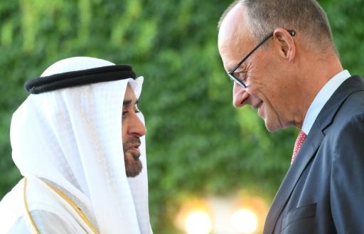 الإمارات تعتزم استثمار 40 مليار يورو في ألمانيا تشمل مراكز بيانات (برلين)