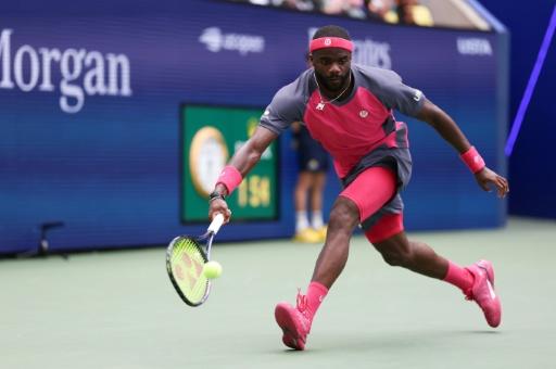 Tiafoe tops Medvedev in straight sets at US Open